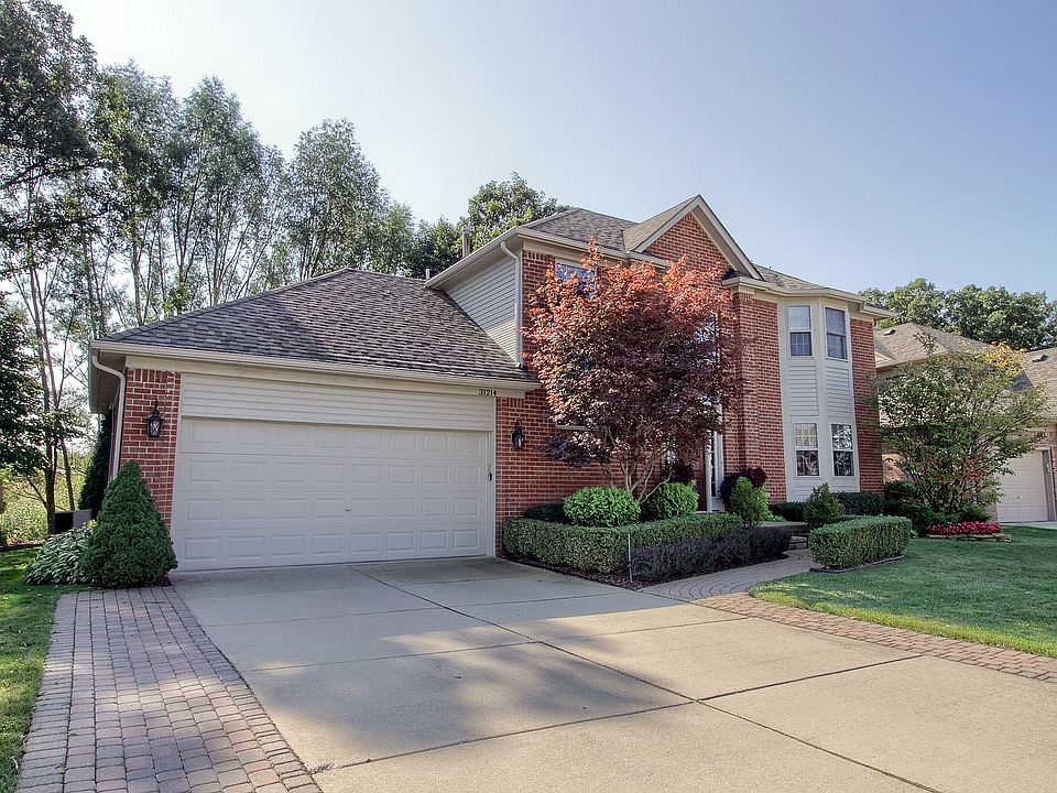 1st image of 31214 Broderick Dr