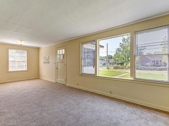 4703 Kerle St Jacksonville FL-MLS_Size-0