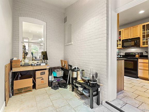 5th image of 2133 E 16th Ave