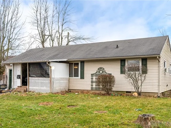 19 N Church St, New Lebanon, OH 45345