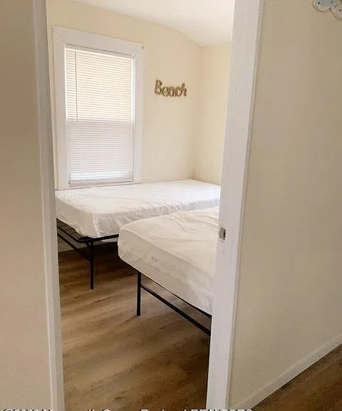 323 14th Ave — Photo 3