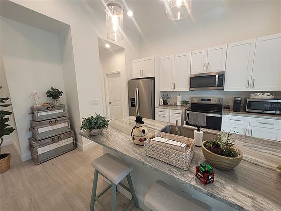 2nd image of 9174 BENSONHURST LANE
