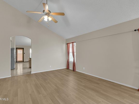 4th image of 6120 Palmdale St