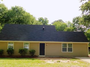 99 Libby Ln, Jonesboro, GA