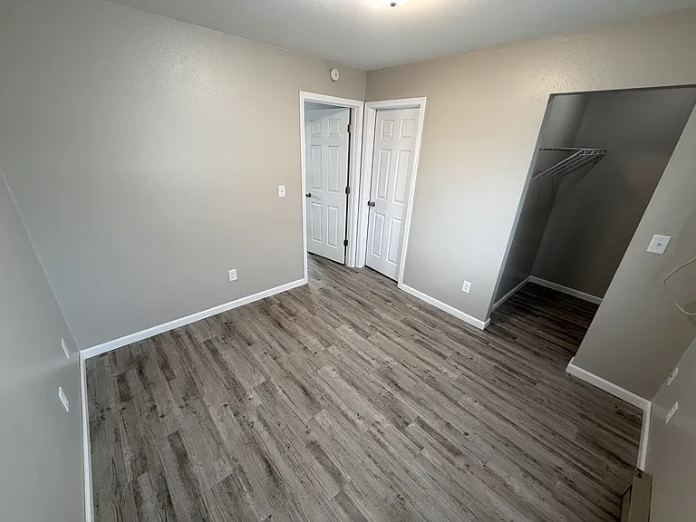 1203 34th Street Cir S #203 — Photo 5