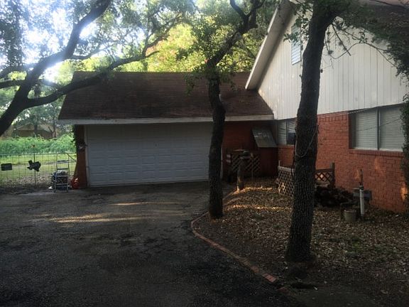 4th image of 1441 Mary Preiss Dr