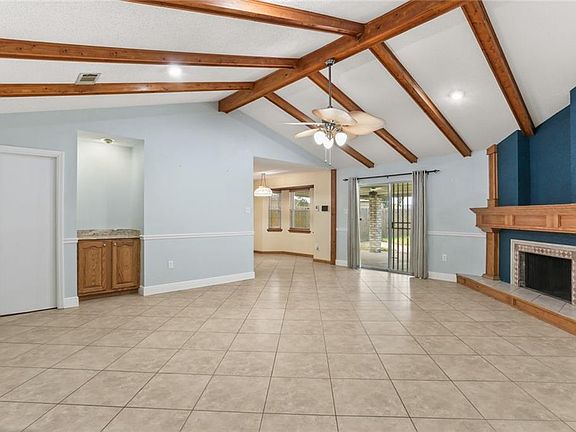 3rd image of 5308 Loring Dr