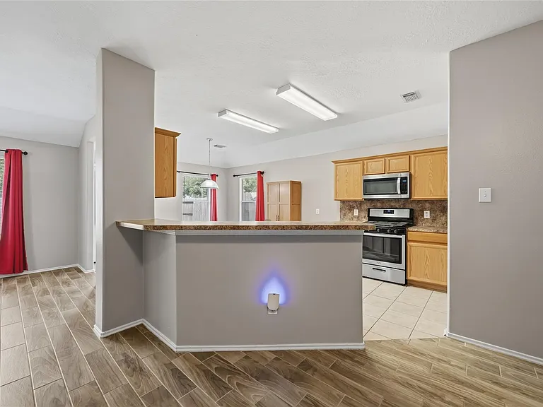 2734 Trinity Glen Ln — Photo 10