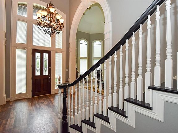 4th image of 2523 Blossom Bay Ct