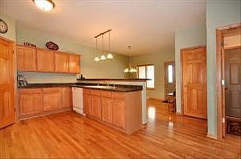 4th image of 531 Bolson Dr