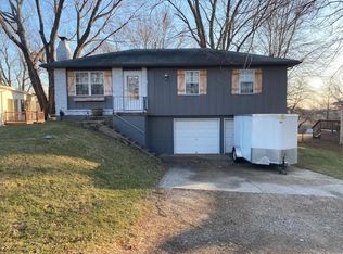 17001 NW 76th St, Kansas City, MO 64152