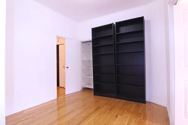 Rented by Nooklyn NYC LLC | media 15