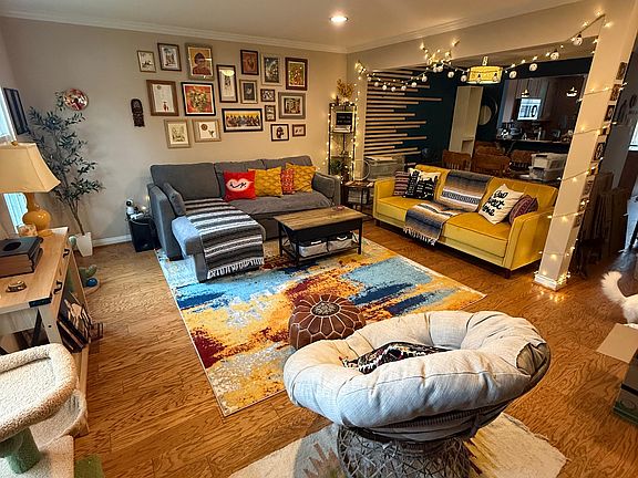 3rd image of 8791 Village Green Ct