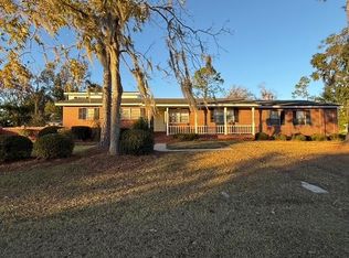 277 SE Woodlawn St, Madison, FL 32340