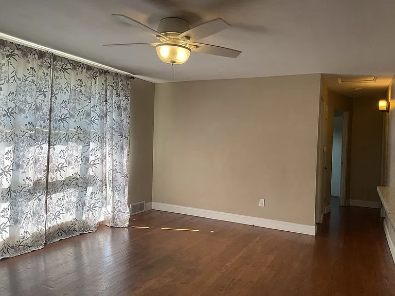 1722 Cornell Rd — Photo 11