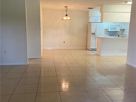 5th image of 210 Genesis Pointe Dr #210
