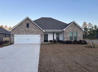 210 W Tweet St, Freeport, FL 32439