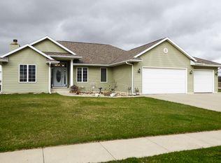 711 E Mark St, Shell Rock, IA 50670