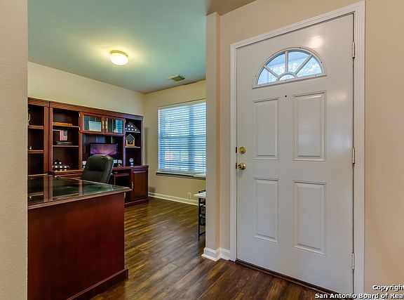 3rd image of 4068 Brook Hollow Dr