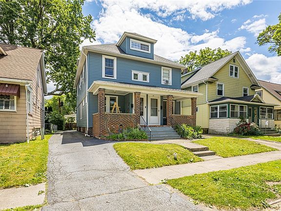 3rd image of 28-30 Allandale Ave