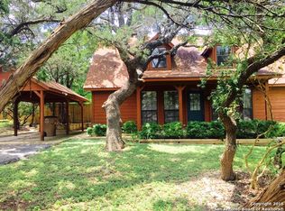 117 View Point Dr E, Boerne, TX 78006