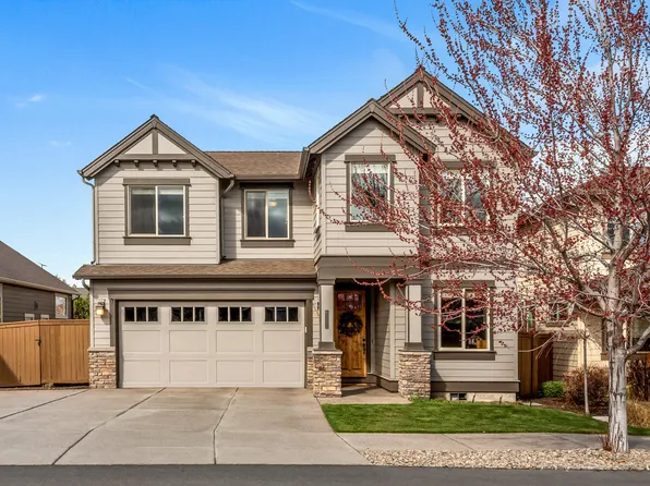 61151 Manhae Ln, Bend, OR 97702