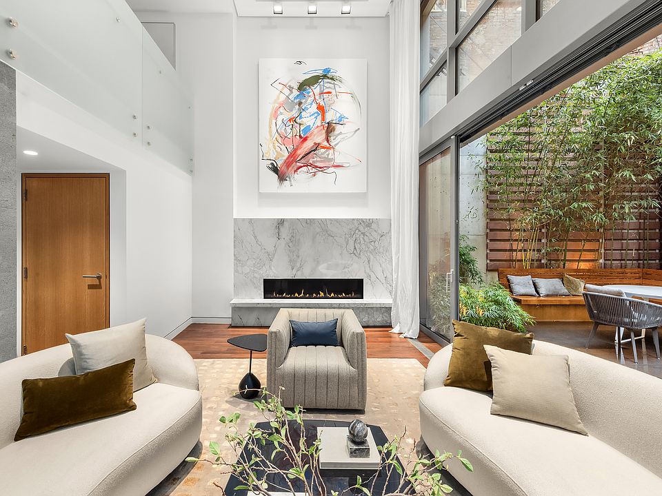 1st image of 9 Minetta St #Townhouse