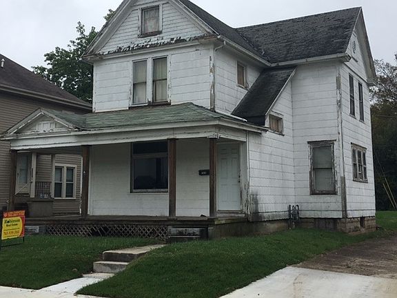 3rd image of 1018 S 8th St