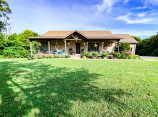 11164 Holly Rd, Neosho, MO 64850