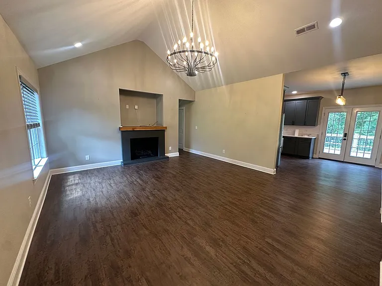 32 Sarjon Cir — Photo 2
