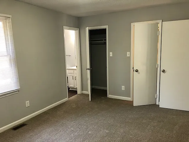 4400 Graceland Ct #4400 — Photo 29