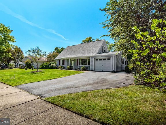 4th image of 4106 Marble Ln