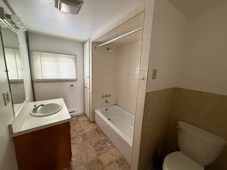 318 Butler St #2 — Photo 7