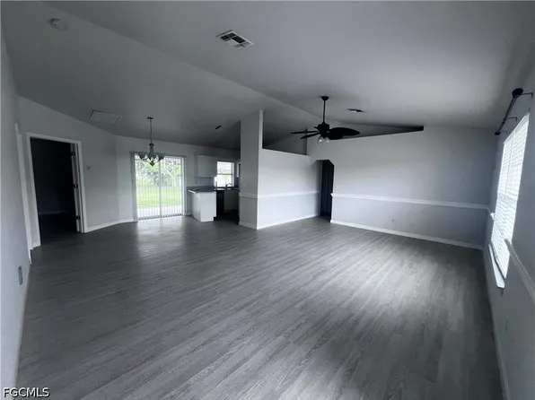 1306 SW 11th St, Cape Coral, FL 33991