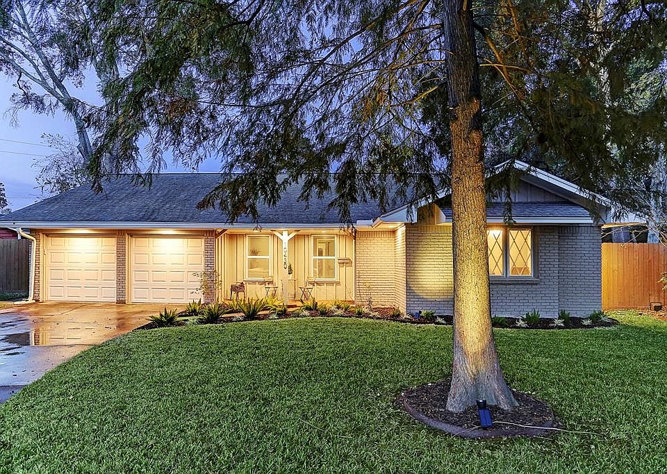 1st image of 10430 Brinwood Dr