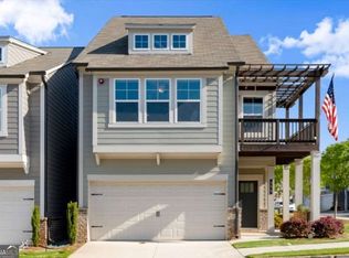 350 Hayden Cir, Woodstock, GA