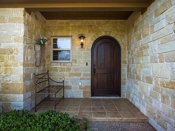 4th image of 42041 Bay Hill Dr