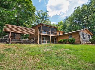 215 Jennings Dr, Franklin, NC 28734