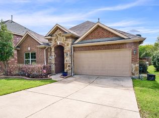 2012 Michelle Creek Dr, Little Elm, TX 75068