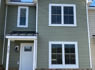 2783 Rowe St, Rockingham, VA 22801