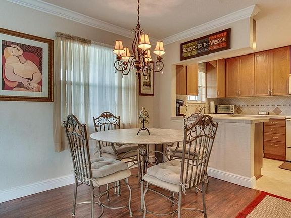 5th image of 1020 Lake Clarke Dr