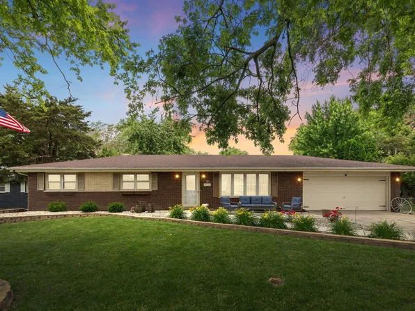 168 W 5th St, Manteno, IL 60950