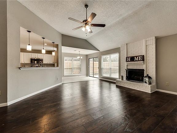 3rd image of 1213 Coker Dr