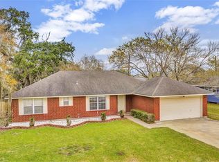 108 Red Oak St, Brazoria, TX 77422