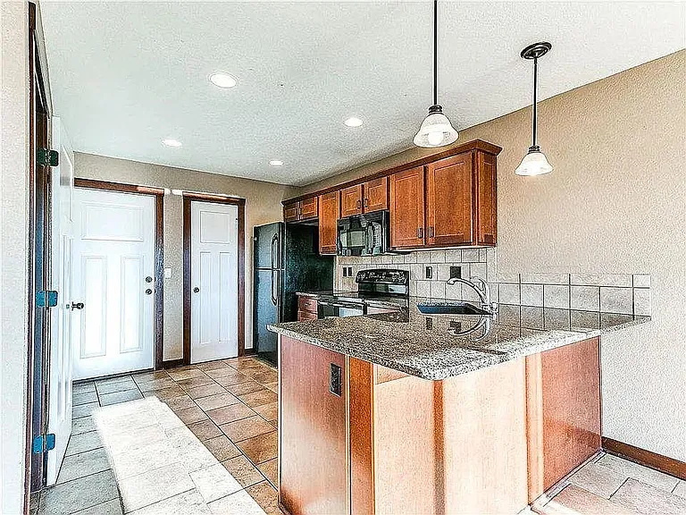 2909 SE Keystone Dr — Photo 4