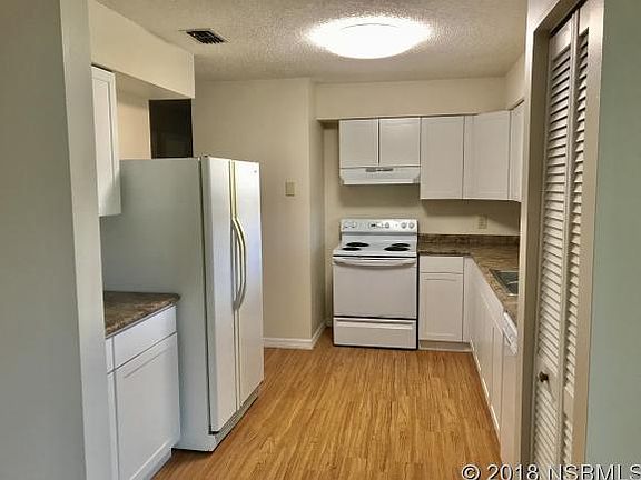 4th image of 2357 Fern Palm Dr