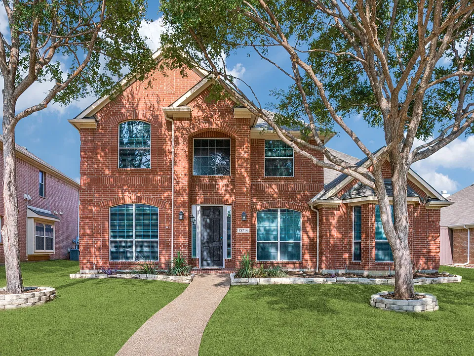 13714 Fall Harvest Dr