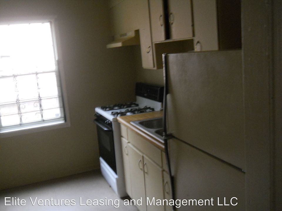 2nd image of 512 2nd Ave APT 1