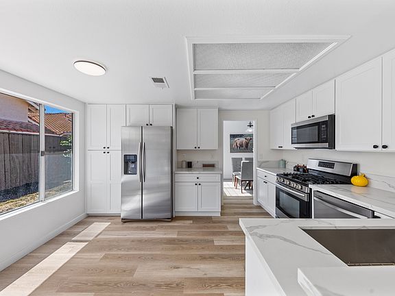 3rd image of 30612 Willow Village Dr