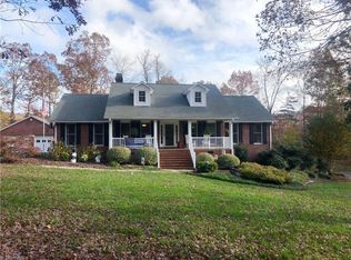 661 Mountain Shore Dr, Denton, NC 27239